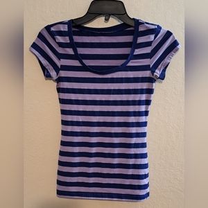 short sleeve shirt purple and dark purple stripes